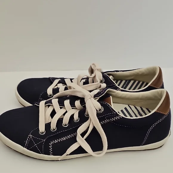 Taos Footwear Starburst Navy Blue and White Sneakers Size 9.5 - Picture 7 of 13